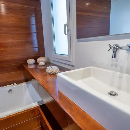 Lesal Rentals, Mar Azul, توسا ذي مار
