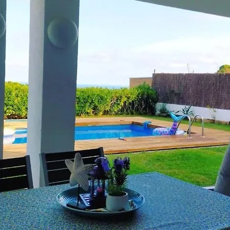 Lesal Rentals, Mar Azul, فيلة توسا ذي مار