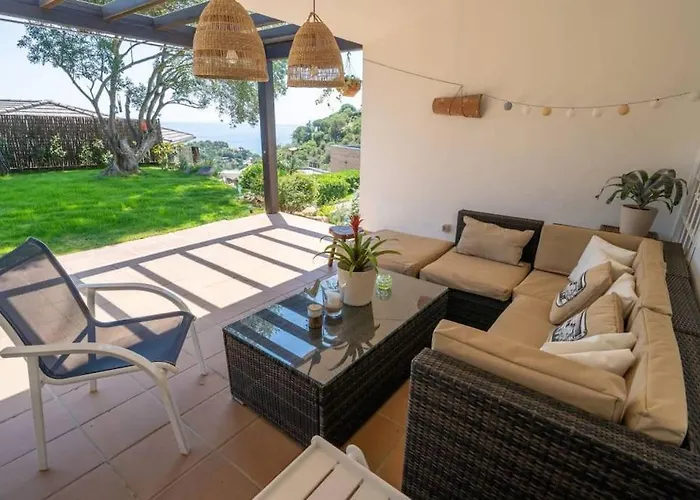 Lesal Rentals, Mar Azul, Villa Tossa de Mar